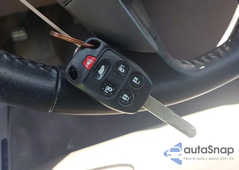 2013 Honda Odyssey Touring/Touring Elite from USA, damaged, VIN 5FNRL5H90DB046594